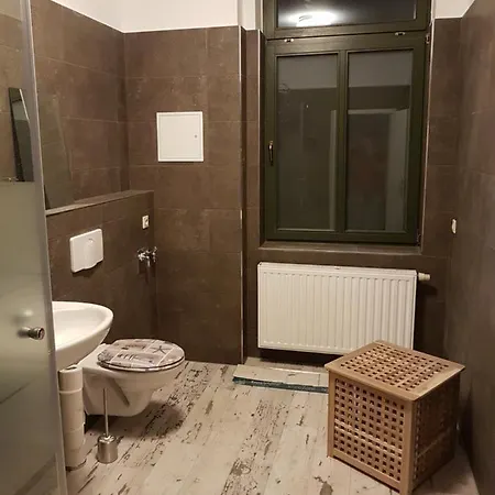 Apartment Gottschedtstr. - Zentrums- Und Stadionsnah, 34qm